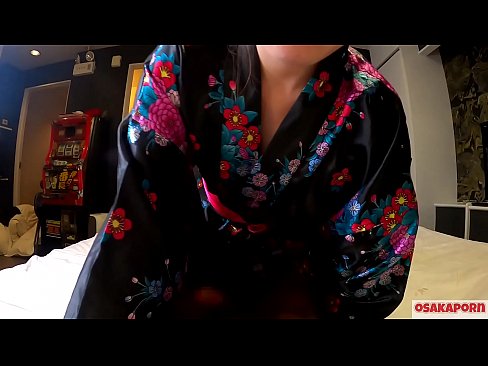 ❤️ Vajza e re cosplay pëlqen seksin deri në orgazmë me një shiringë në një kalorës dhe një blowjob. Vajzë aziatike me pidhi leshtore dhe cica të bukura me kostum tradicional japonez në video amatore që tregon masturbim me lodra qij. Sakura 3 OSAKAPORN. Porno në pornografi sq.hentaiser.ru