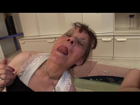 ❤️ Dy gjyshe dhe një gjysh kanë një treshe Porno në pornografi sq.hentaiser.ru