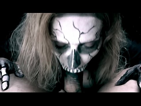 ❤️ Vajzë demonike që thith karin me gojën e saj të zezë dhe gëlltit sperma. Porno në pornografi sq.hentaiser.ru